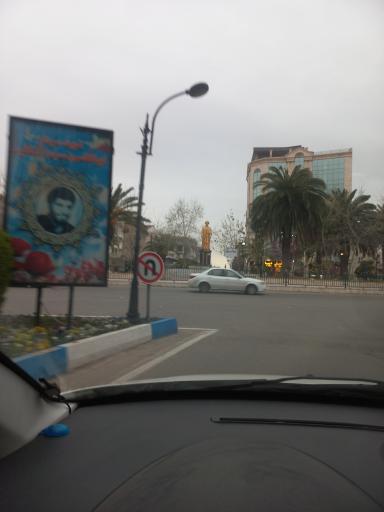 عکس میدان معلم