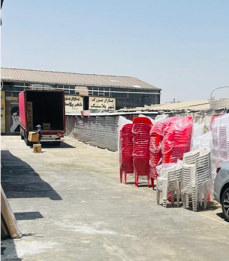 عکس کارخانه صندلی پلاستیکی ایران