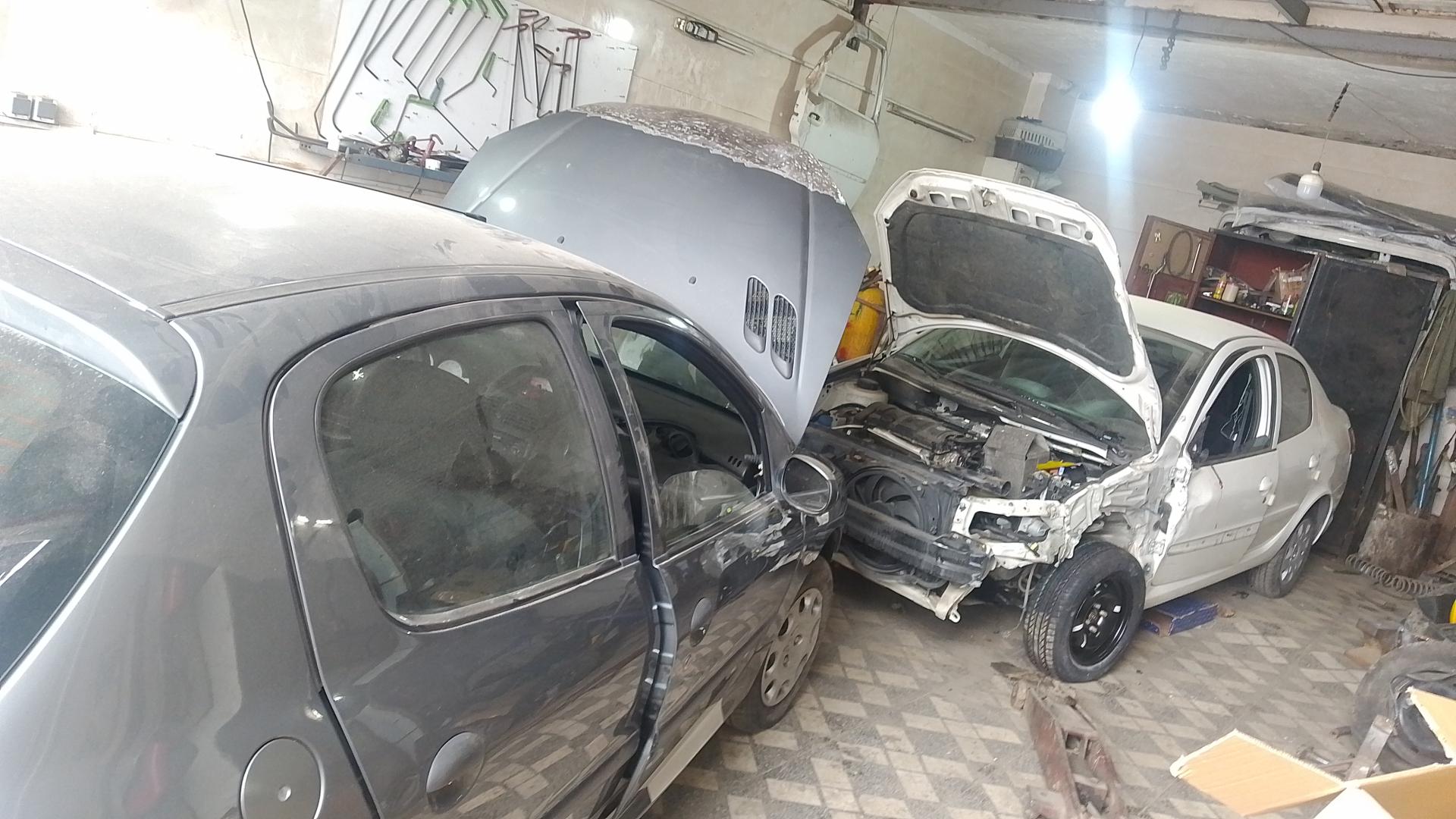 عکس صافکاری و شاسی کشی پرسپولیس 