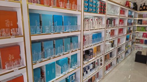 عکس پخش بلور صالح آباد