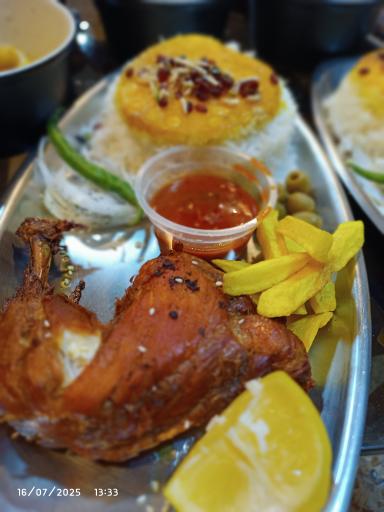 عکس کترینگ سینی پر 