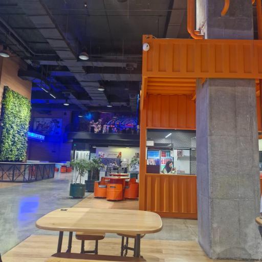 عکس مرکز خرید و سرگرمی سیتی استار (ستاره شهر)