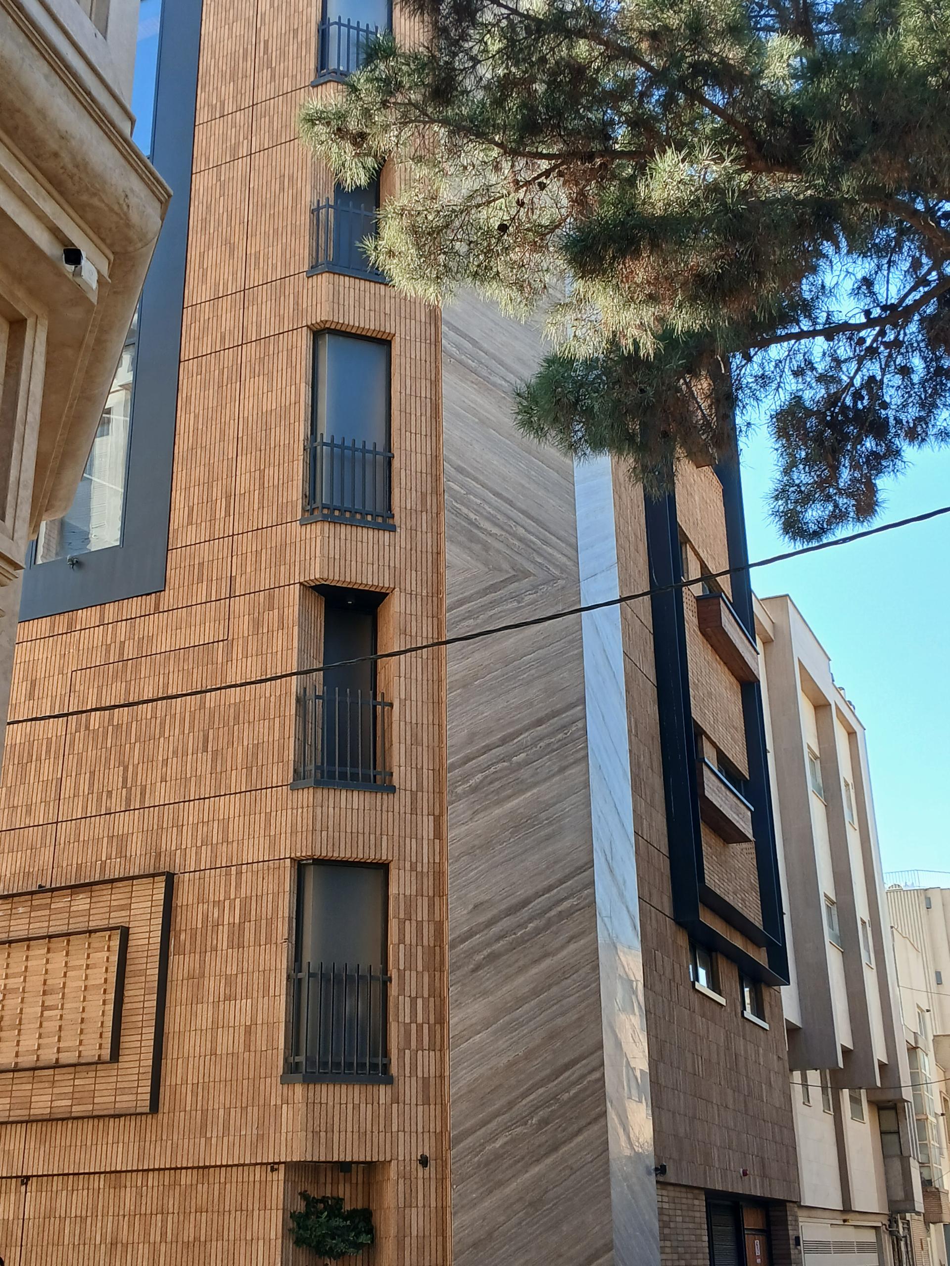 عکس مجتمع هارمونی