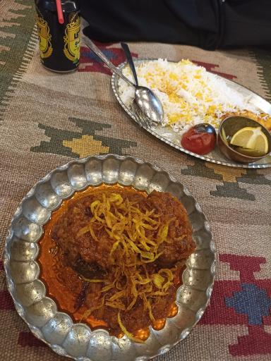 عکس رستوران دارچین