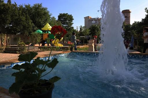 عکس باغ پارک خرمالو
