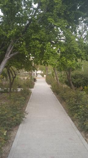 عکس باغ پارک خرمالو