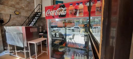 عکس تهیه غذای میرزایی 