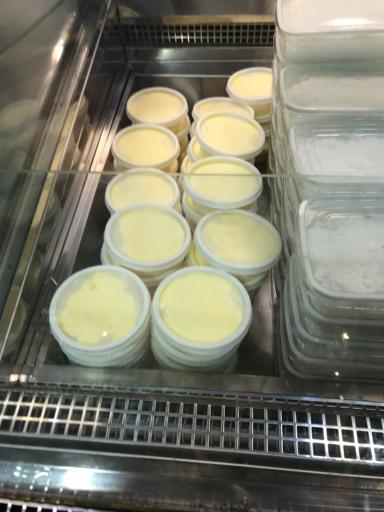 عکس بستنی و آبمیوه عمو حسین