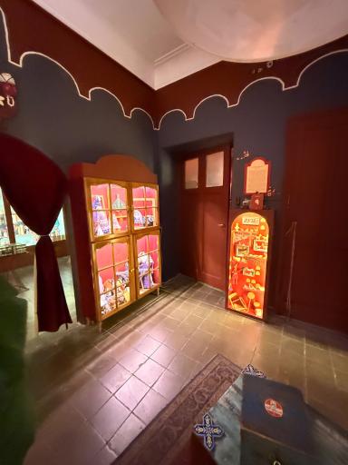 عکس موزه اسباب بازی