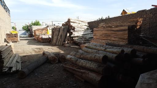 عکس صنایع چوب توسکا 