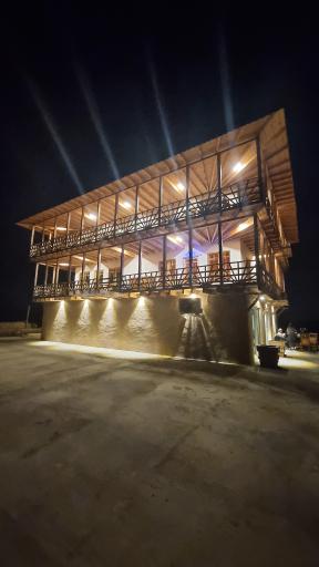 عکس بوم گردی تی باغ فومن