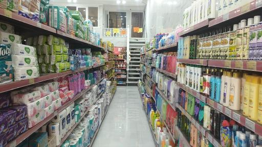 عکس افق کوروش شعبه قم خیابان کارگر