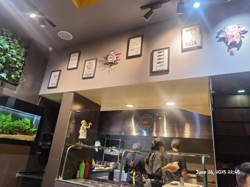 عکس فست فود پلان بی