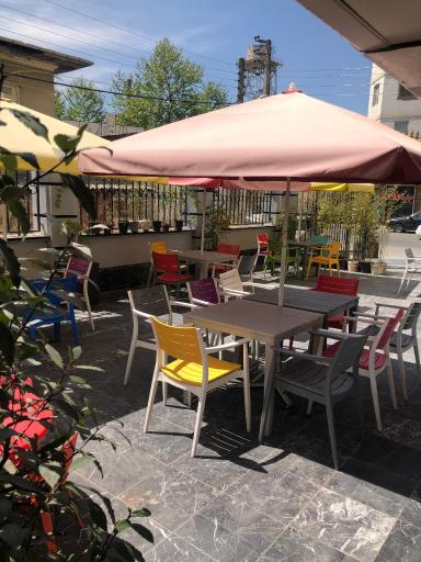 عکس کافه کتاب (ویژه بانوان)