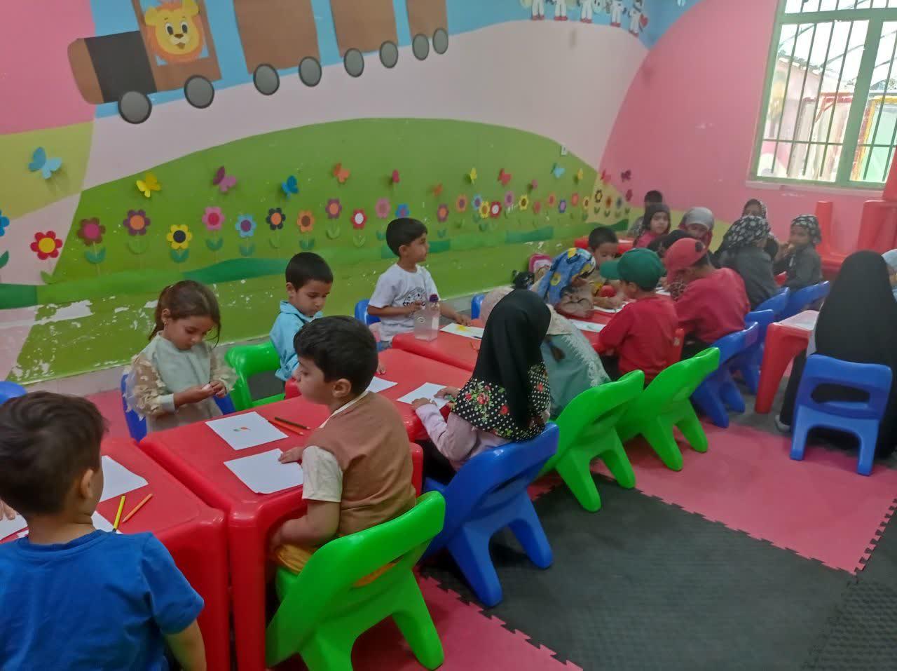 عکس کودکستان آدینه قائن 