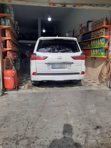 عکس اتوسرویس و تعویض روغنی واحد