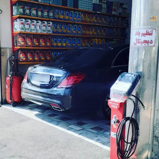 عکس اتوسرویس و تعویض روغنی واحد