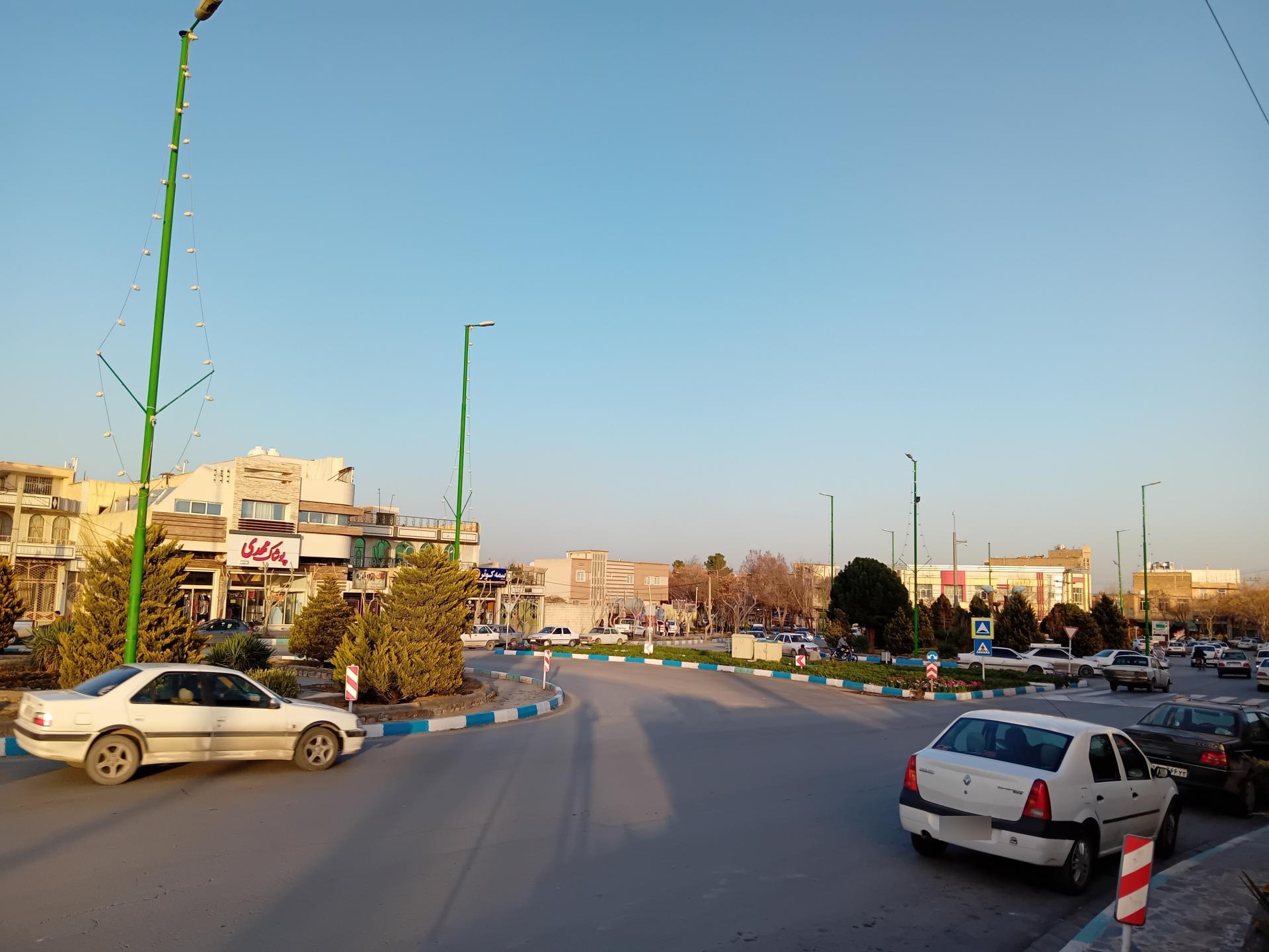 عکس میدان آیت الله صهری (میدان کوزه)