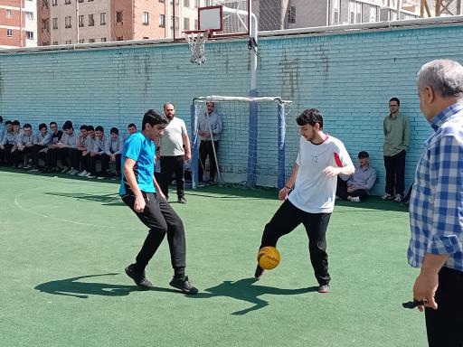 عکس دبیرستان دوره دوم غیر دولتی قلم