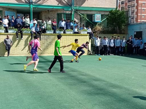 عکس دبیرستان دوره دوم غیر دولتی قلم