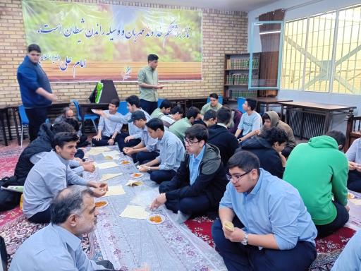 عکس دبیرستان دوره دوم غیر دولتی قلم