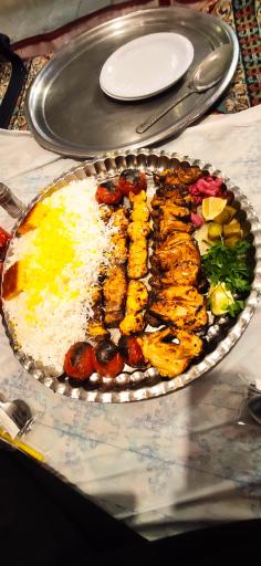 عکس سفره خانه سنتی عبدالرزاق