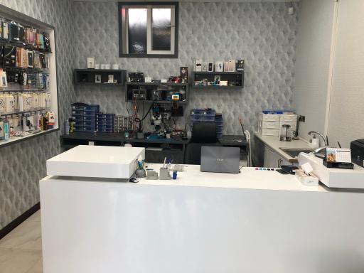 عکس تعمیرات و قطعات موبایل تعمیر نو