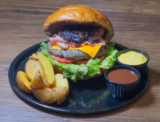 عکس کافه رستوران آرتیست