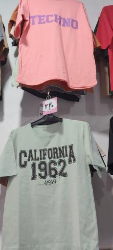 عکس پوشاک شهر تیشرت