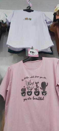 عکس پوشاک شهر تیشرت