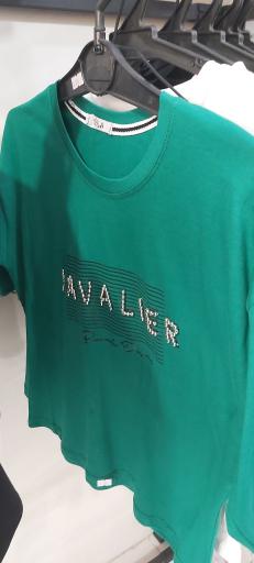 عکس پوشاک شهر تیشرت