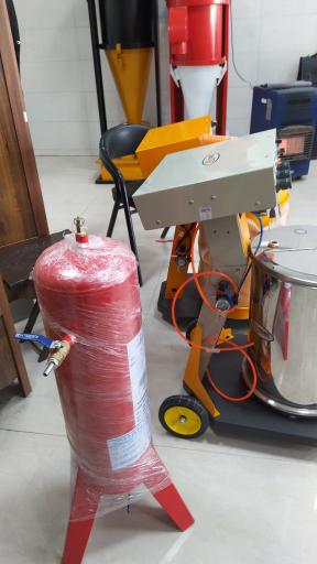 عکس رنگ پودری فیروزفام شعبه مرکزی