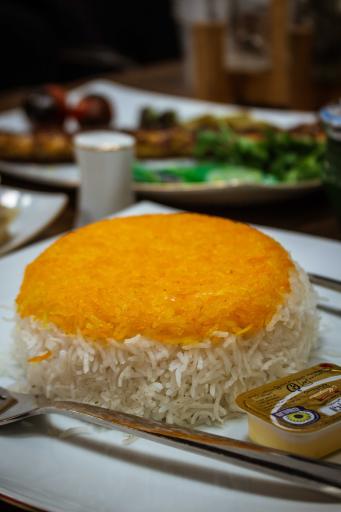 رستوران و تهیه غذای طعم خاص