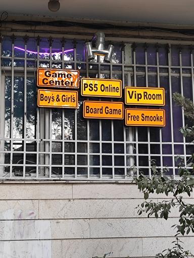 عکس گیم سنتر وارنا