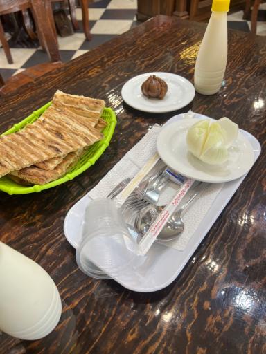 رستوران حاج حسین