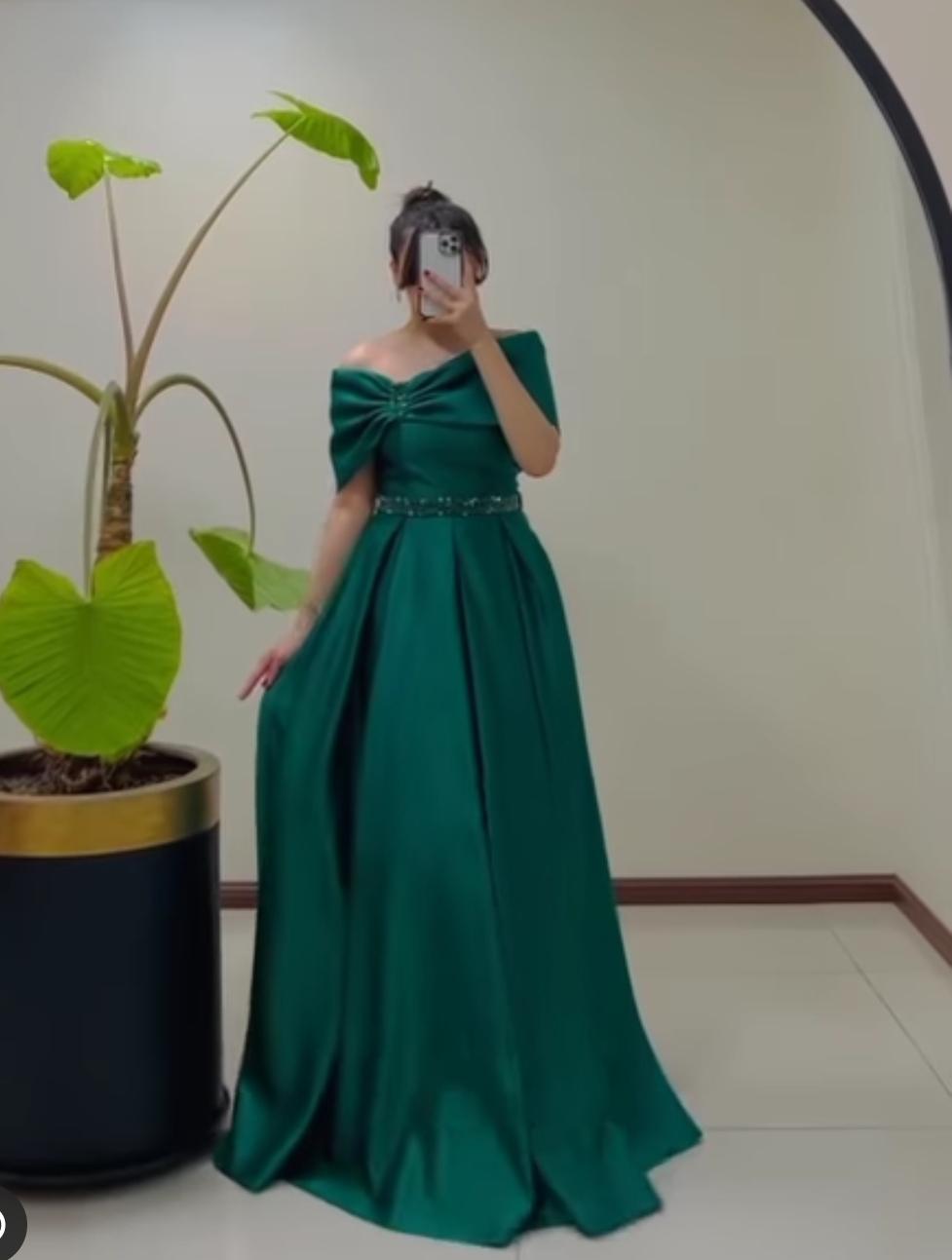 عکس لباس مجلسی نازنین 