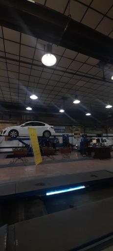 عکس معاینه فنی خودروهای سبک حافظ