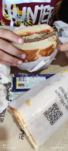 عکس پیتزا سیب 360 (شعبه همدان)