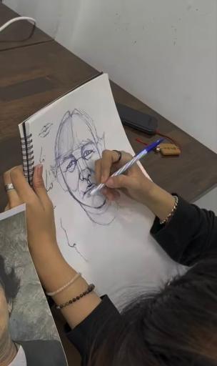 عکس آموزشگاه طراحی نقاشی و مجسمه سازی فام