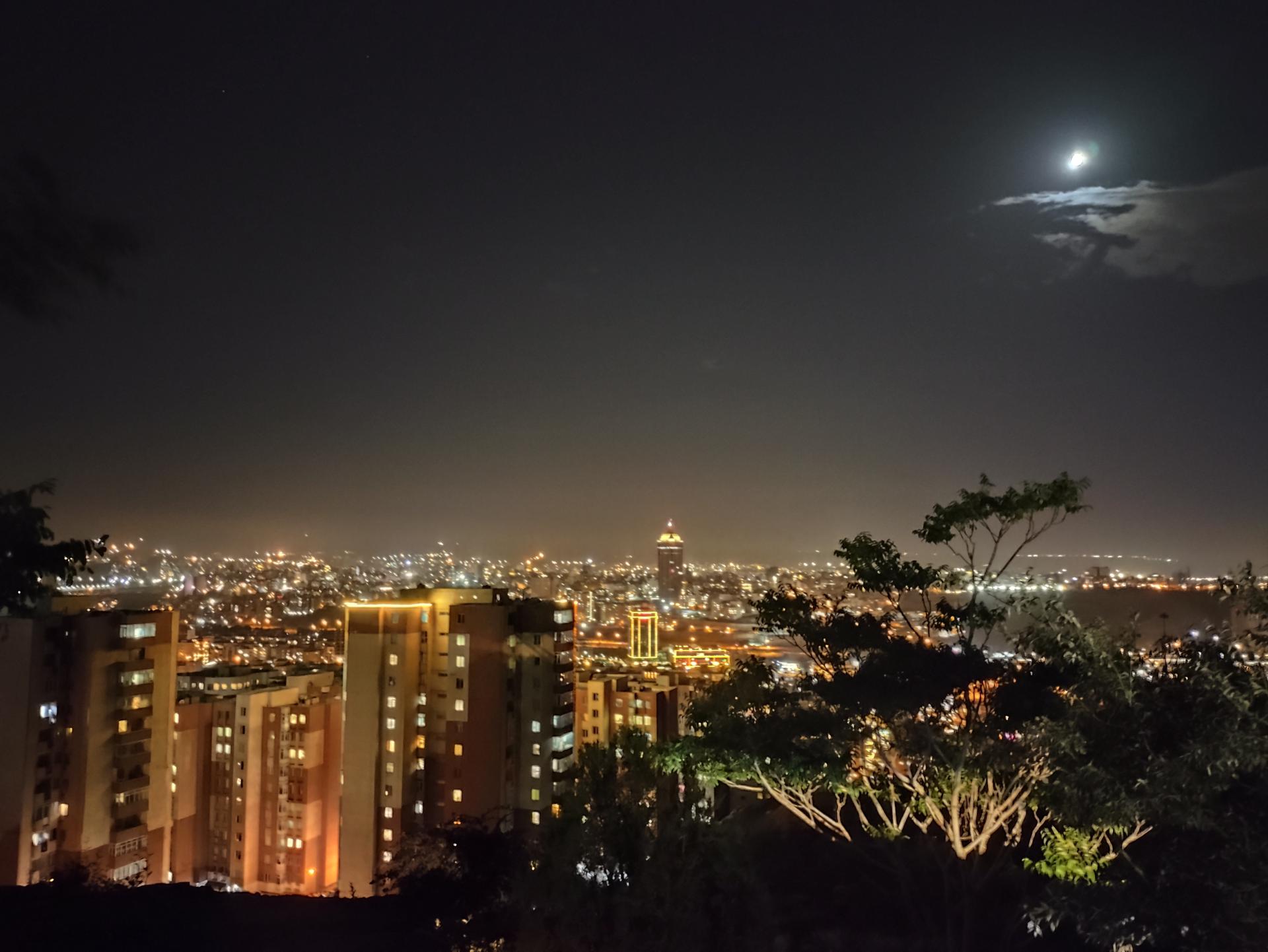 عکس بام ولیعصر