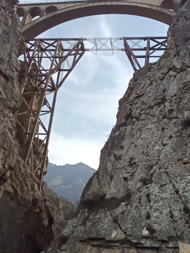 عکس پل ورسک