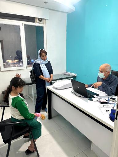 عکس کلینیک ترنج