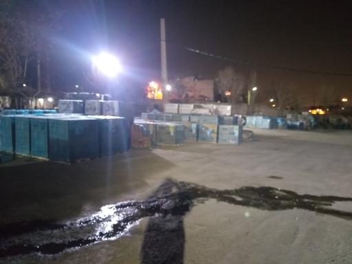 عکس انبار کاشی و سرامیک ارس