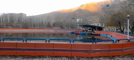 عکس دریاچه مرکز تفریحی اقامتی شرکت نفت