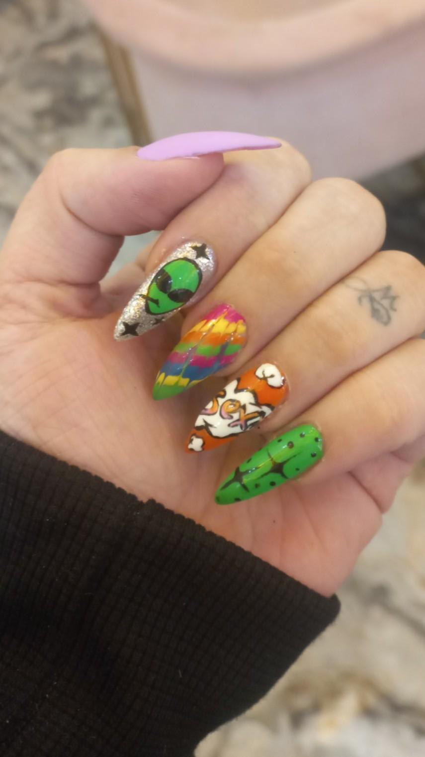 عکس کاشت ناخن سونیا