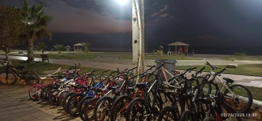 عکس ایستگاه دوچرخه سواری رضا