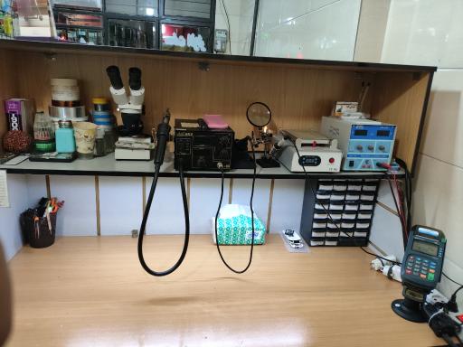 عکس تعمیرات موبایل ویستا