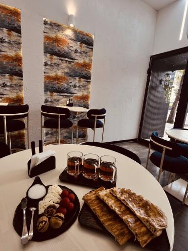 عکس روشل فود