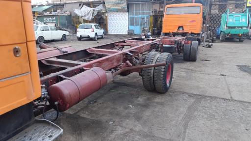 عکس آهنگری و جلوبندی کامیون برادران مرادی