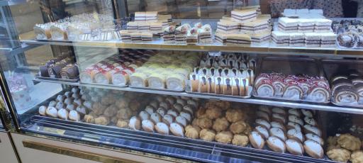 عکس قنادی شاخه نبات